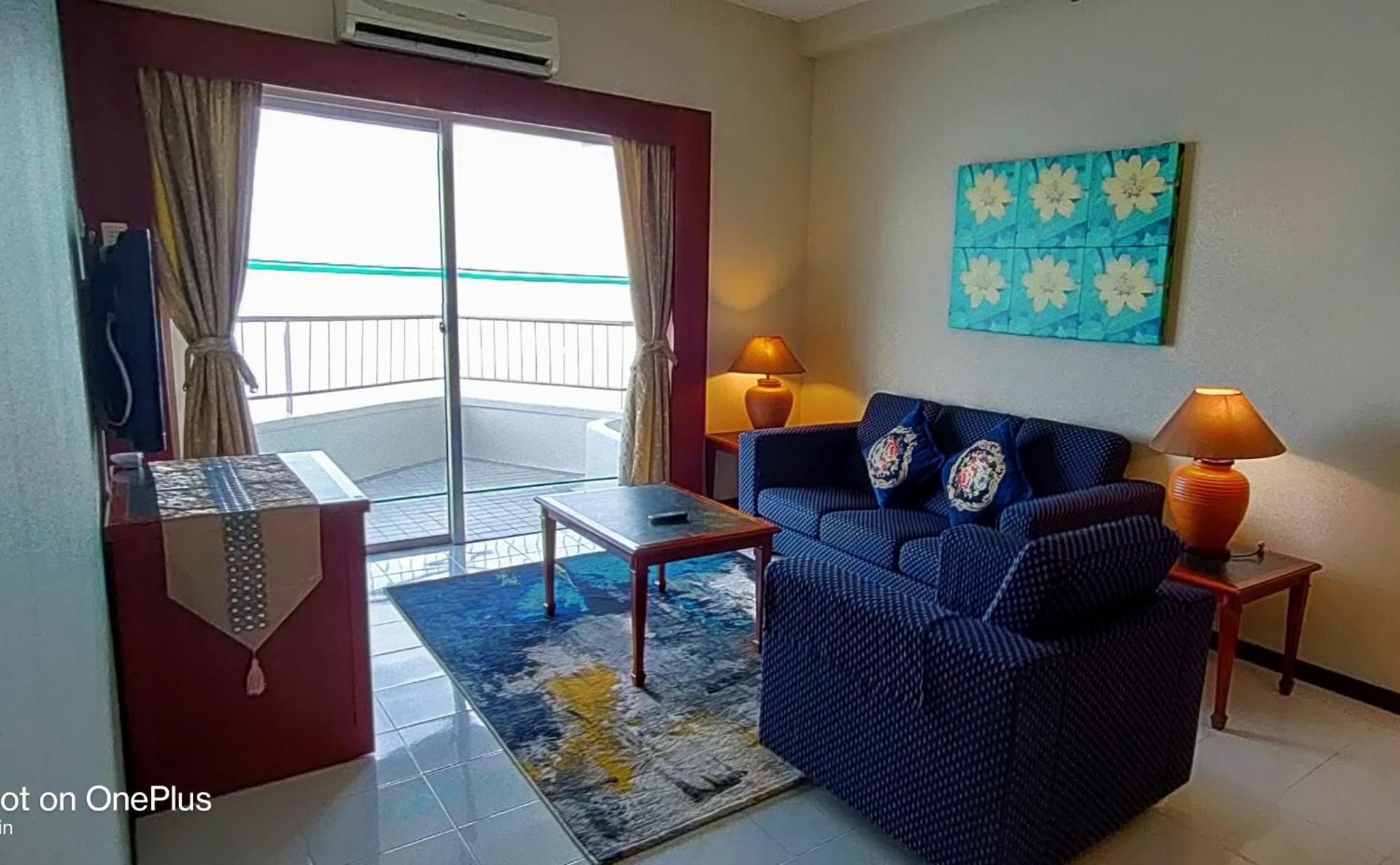 Rainbow Paradise With In Tanjung Bungah Apartment *