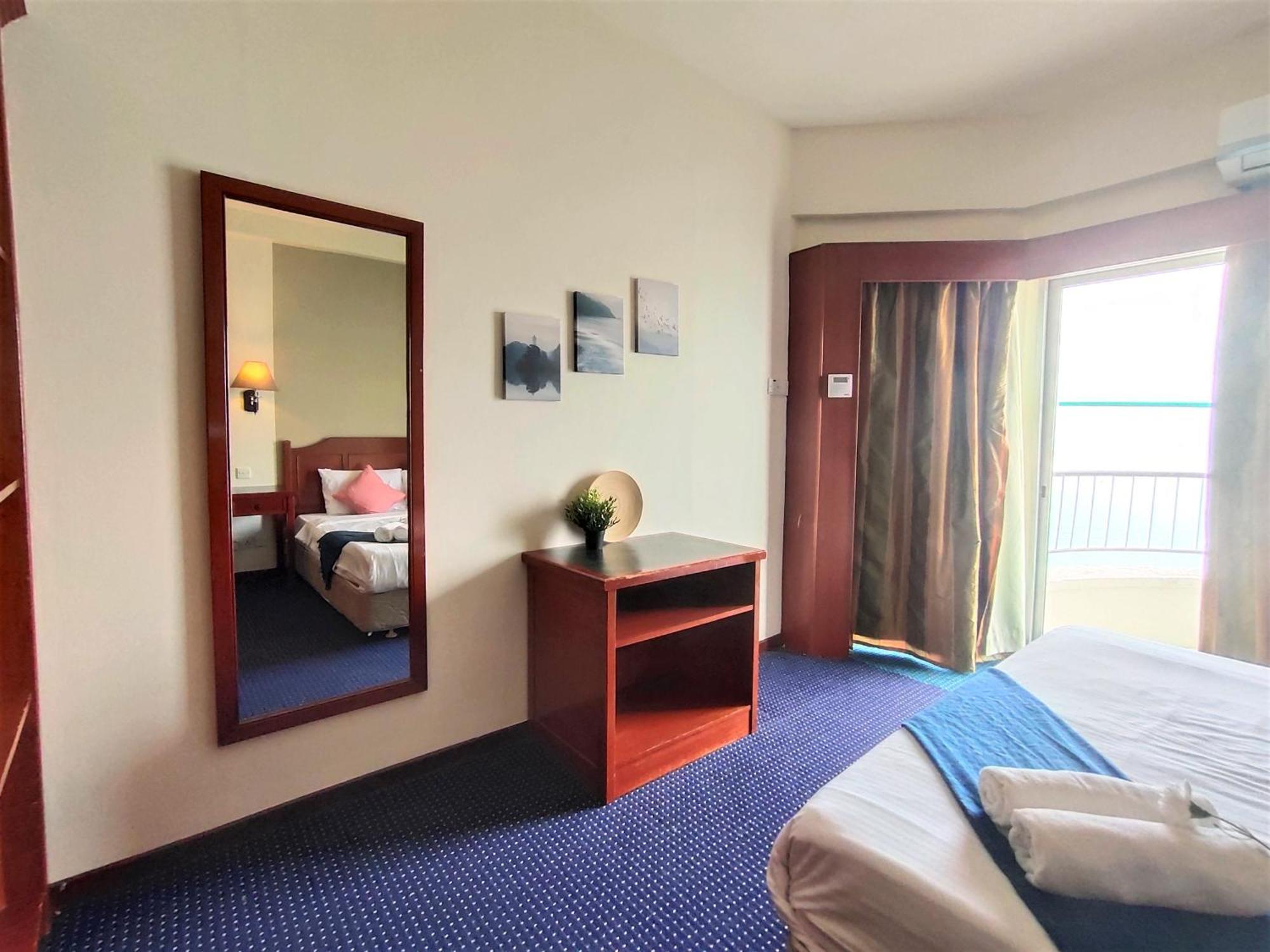 Apartment Rainbow Paradise With In Tanjung Bungah *