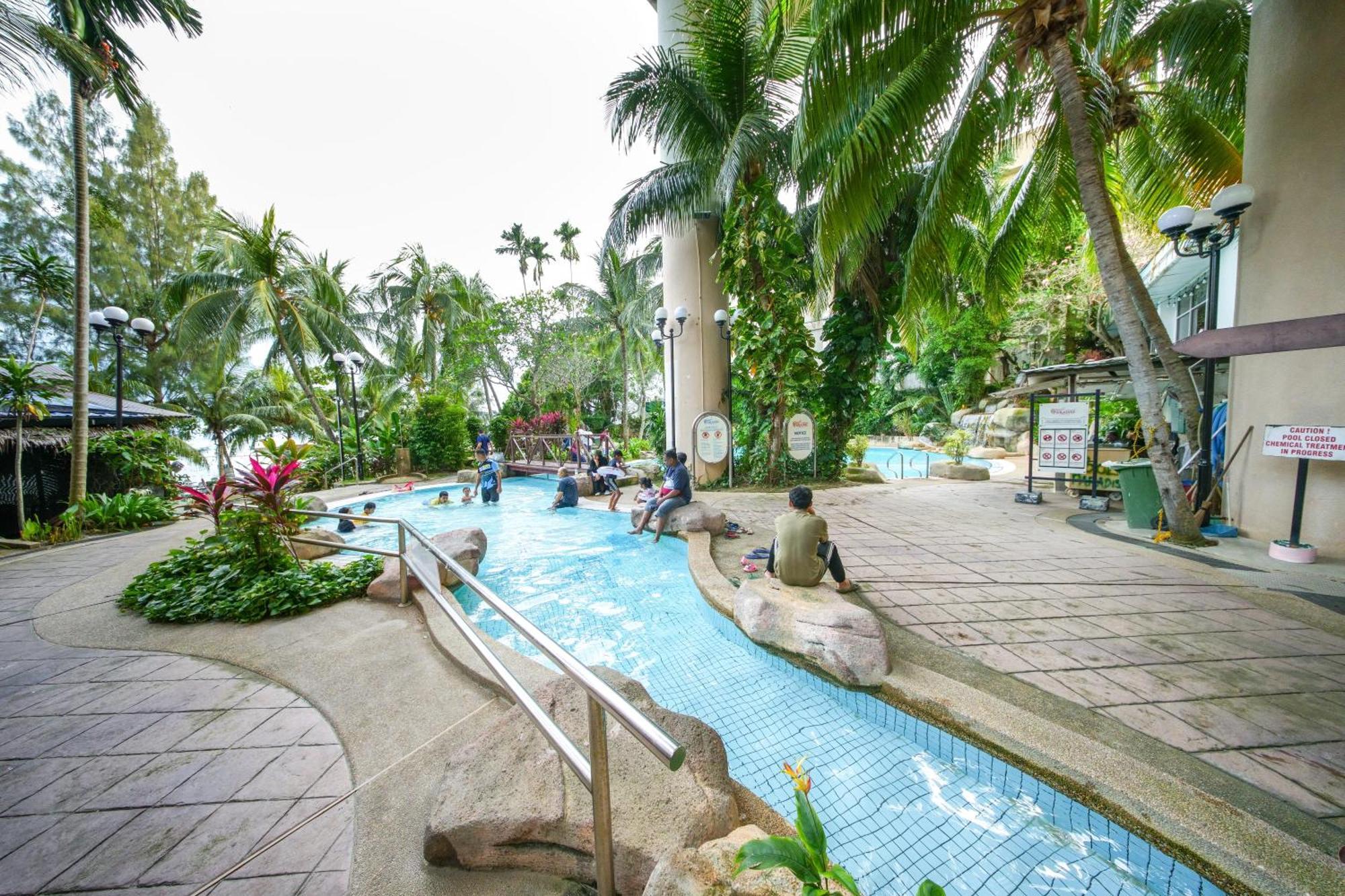 Apartment Rainbow Paradise With In Tanjung Bungah *